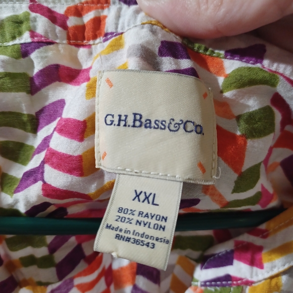 G.H. Bass & Co. Colorful Chevron Blouse - Picture 2 of 7